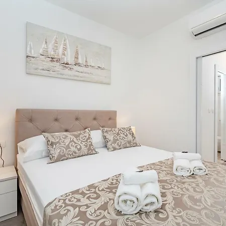 Apartment Sendi 5 Min From The