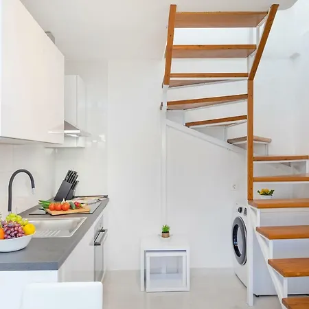 Sendi 5 Min From The *