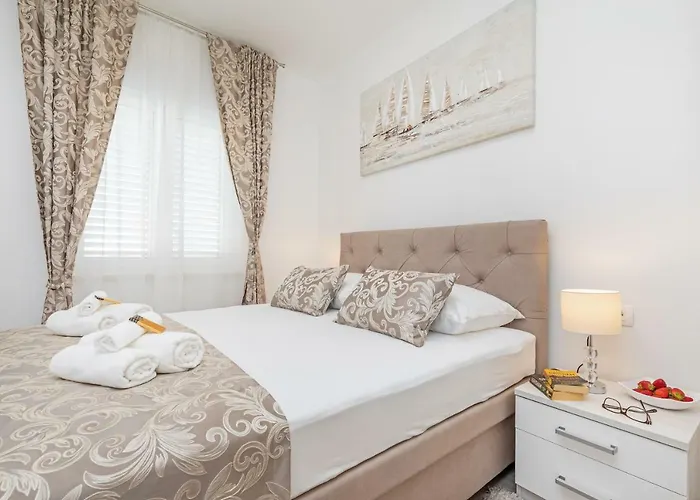 Sendi 5 Min From The